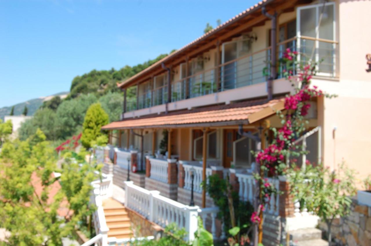 Hotel Ramosaco Radhimë Exterior foto